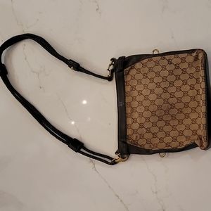 Authentic Gucci crossbody
